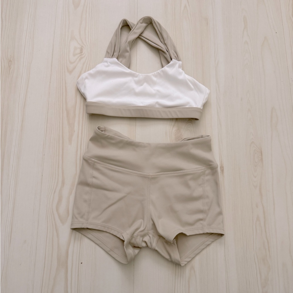 Honeycutt Dance Set (Top/Bottom)